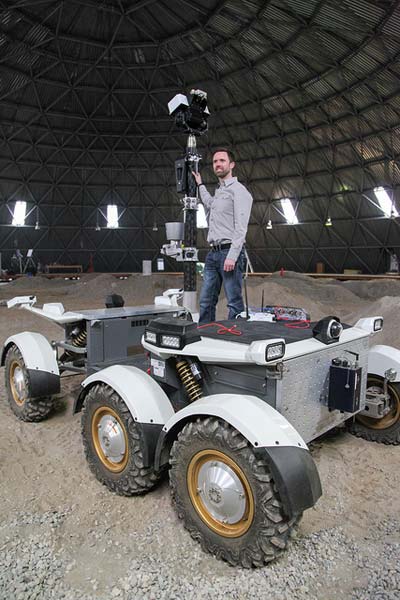 Mars rover robot